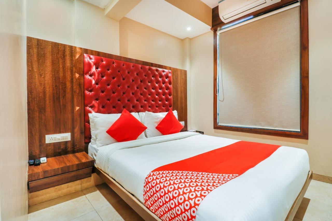 Oyo 70475 Hotel Sea Breeze Mumbai Ngoại thất bức ảnh